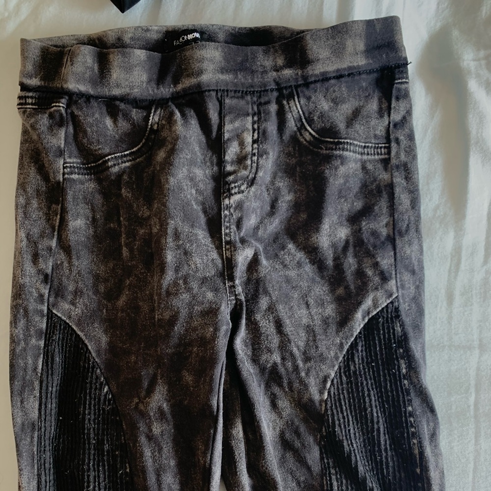 Fashion nova jegging